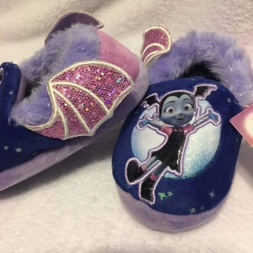Disney Junior Vampirina Slippers Kids Size 7/8 Purple Blue New Bat Wings Glitter